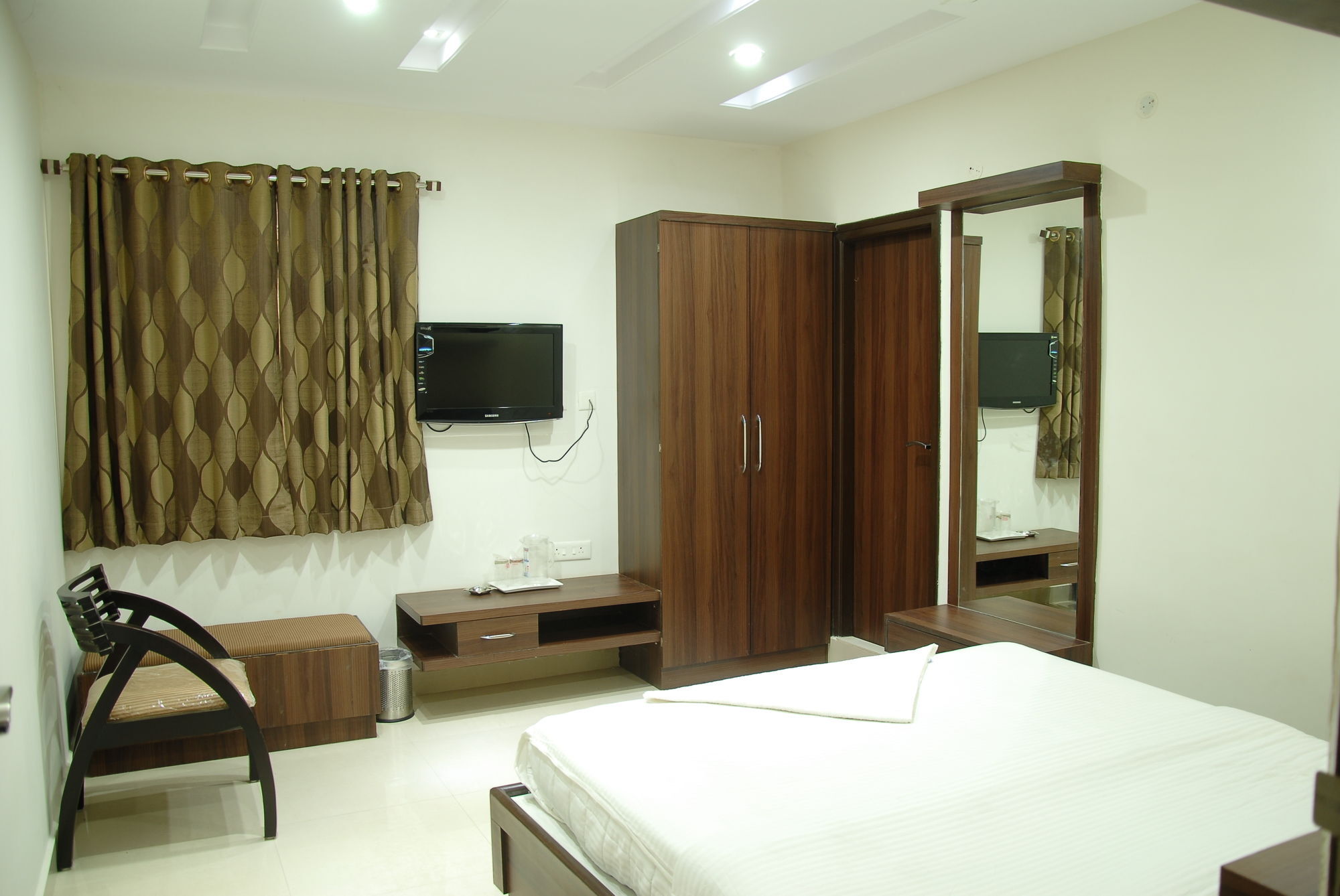Hotel Vjr Residency By Hotelscart حيدر أباد المظهر الخارجي الصورة